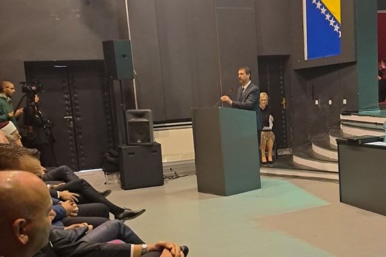 Zamjenik predsjedavajućeg Predstavničkog doma PSBiH Marinko Čavara pristustvovao svečanoj sjednici Općinskog vijeća Gornji Vakuf – Uskoplje